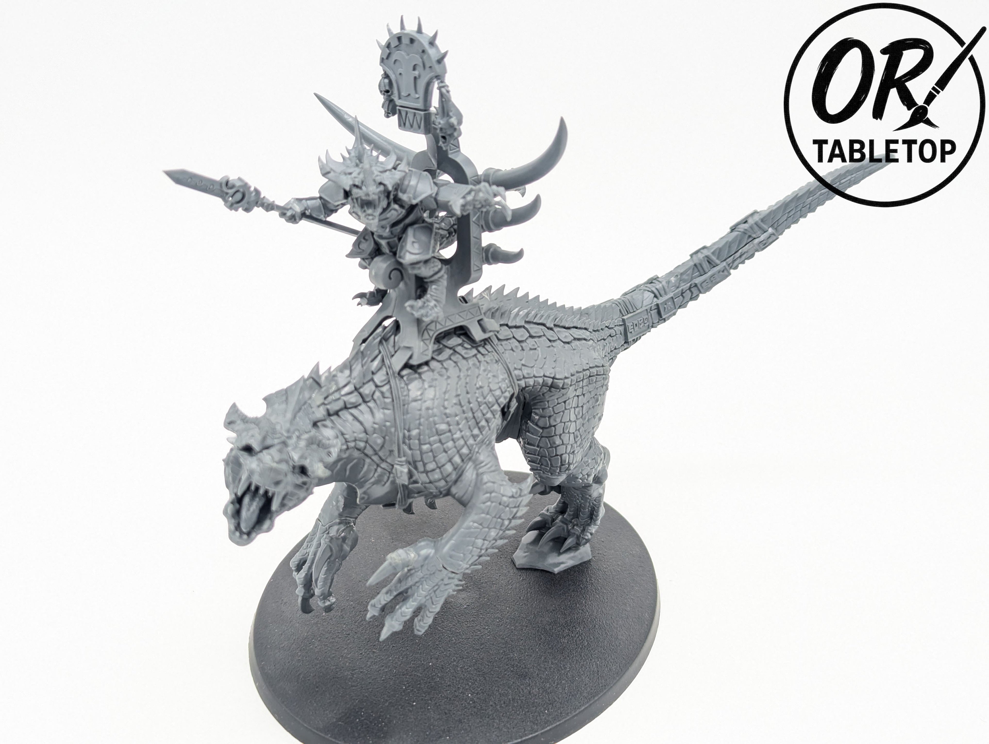Hornnackenveteran auf Carnosaurier, Seraphon, Echsenmenschen, Warhammer AoS